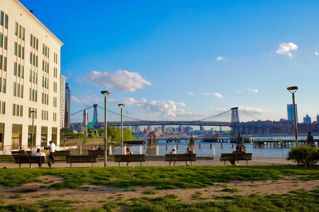 Hotels in Douglaston